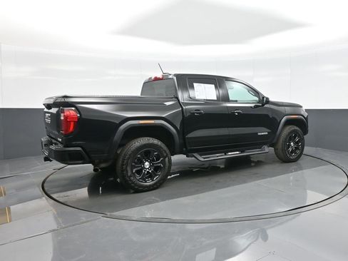 Used 2023 GMC Canyon Elevation image 7