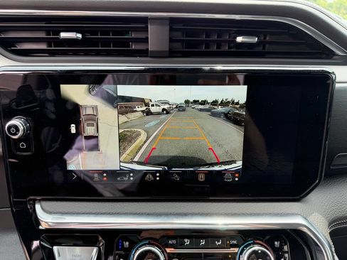 Used 2025 GMC Sierra 1500 Denali AWD/4WD image 24