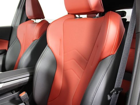 Used 2025 BMW X1 xDrive28i image 30