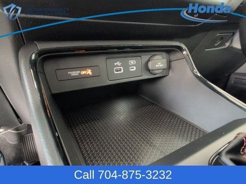 Used 2025 Honda CR-V Sport image 29