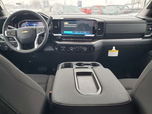 New 2026 Chevrolet Silverado 1500 LT image 4