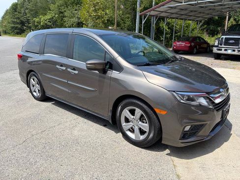 Used 2019 Honda Odyssey EX-L image 2