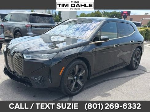 Used 2023 BMW iX xDrive50 w/ Premium Package AWD/4WD image 6