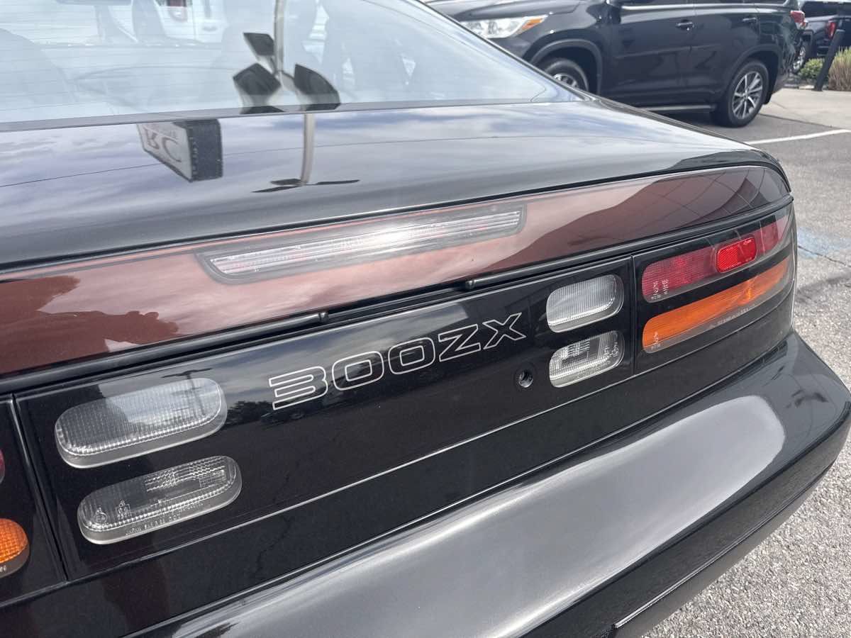 Used 1991 Nissan 300ZX 2+2 Hatchback RWD image 15