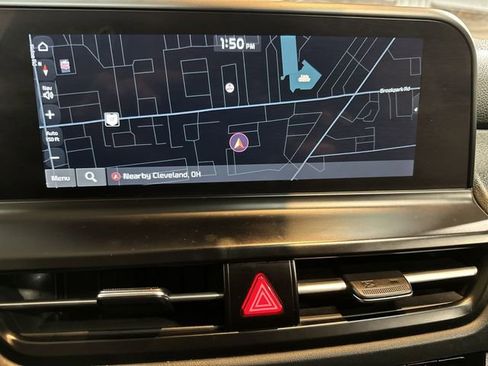 Used 2024 Kia Seltos EX image 22