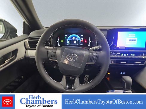 Used 2026 Toyota Camry SE w/ Convenience Package AWD/4WD image 18