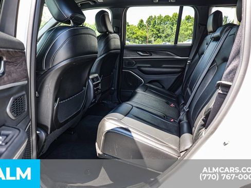 Used 2024 Jeep Grand Cherokee Limited 4xe AWD/4WD image 19