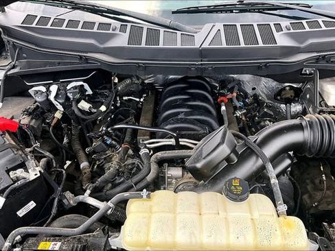 Used 2024 Ford F150 Lariat w/ FX4 Off-Road Package AWD/4WD image 32