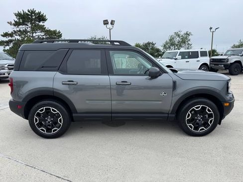 Used 2025 Ford Bronco Sport Outer Banks w/ Outer Banks Tech Package+ AWD/4WD image 7