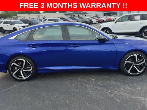 Used 2022 Honda Accord Sport image 2
