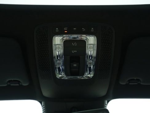 Used 2026 Mercedes-Benz GLB 250 4MATIC image 31