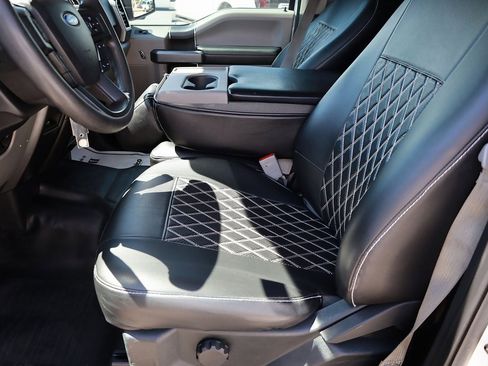 Used 2020 Ford F150 XLT image 11