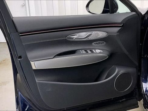 New 2026 Genesis GV70 2.5T Select AWD/4WD image 11