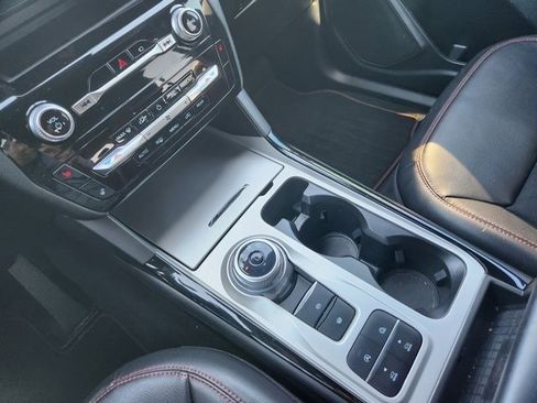 Used 2023 Ford Explorer ST-Line w/ Class IV Trailer Tow Package image 17