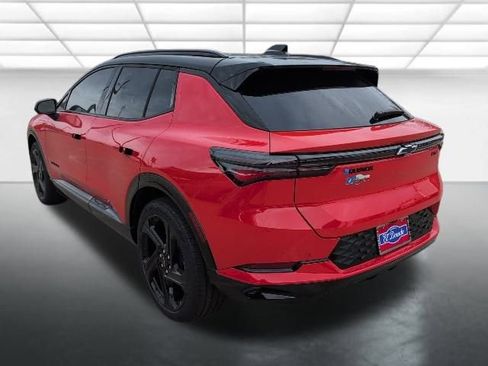 New 2026 Chevrolet Equinox EV RS image 2