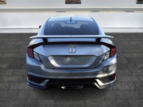 Used 2018 Honda Civic Si image 5