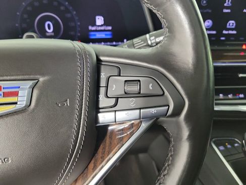 Certified 2022 Cadillac Escalade ESV Premium Luxury Platinum AWD/4WD image 23