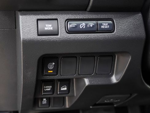 Used 2022 Nissan Frontier S w/ Technology Package image 20