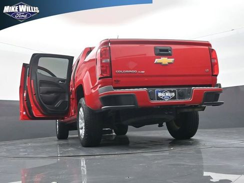 Used 2020 Chevrolet Colorado LT image 30