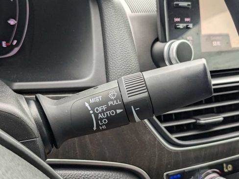 Used 2022 Honda Accord Touring image 26