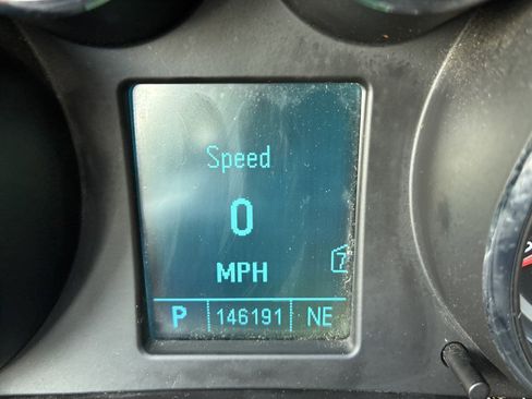 Used 2011 Buick Regal CXL Turbo w/ TO2 Preferred Equipment Group FWD image 8