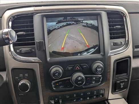 Used 2017 RAM 3500 Laramie AWD/4WD image 13