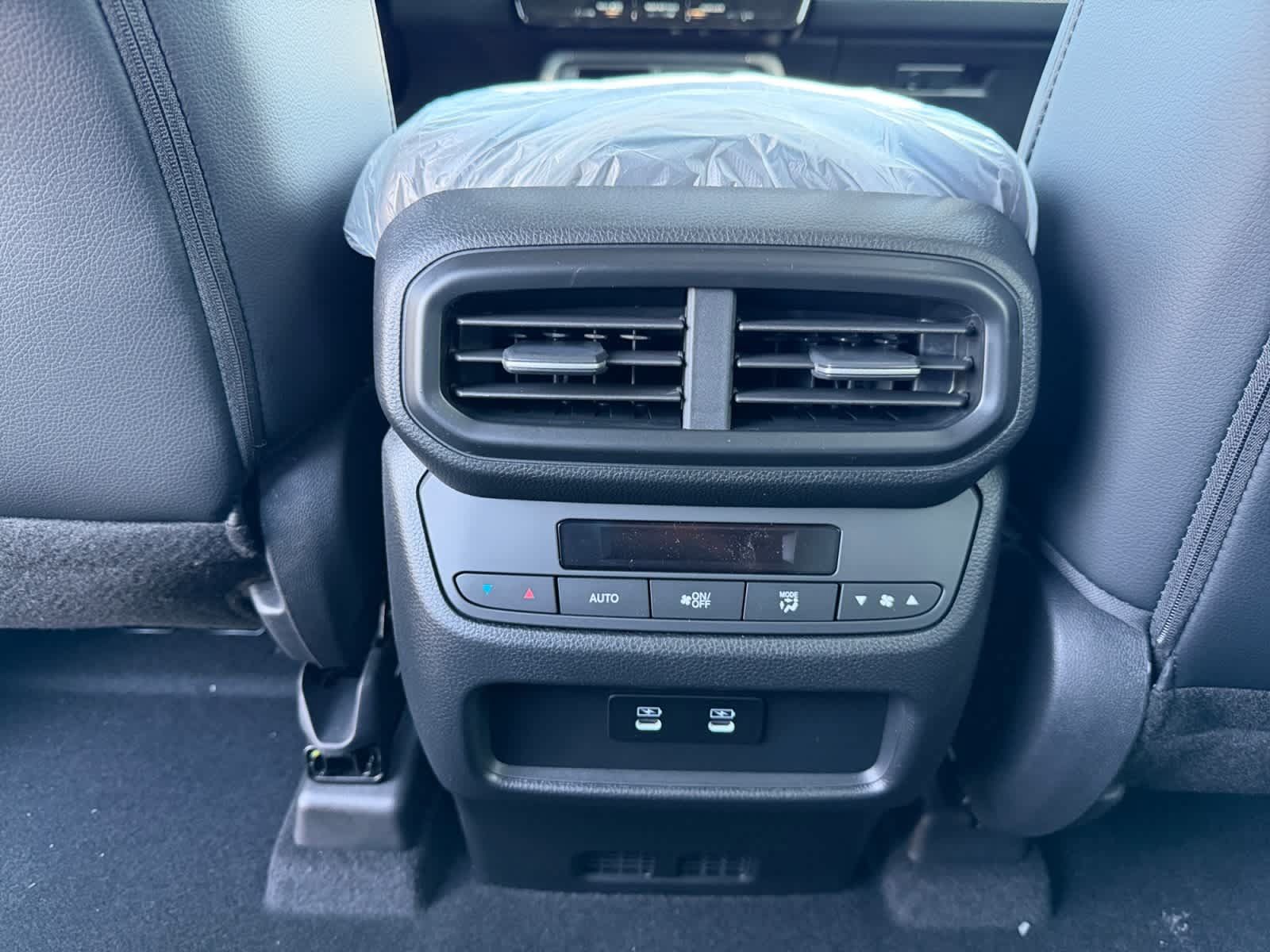 Used 2026 Honda Pilot image 24