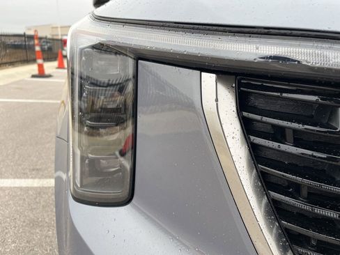 Used 2024 Kia Sorento S w/ Panoramic Sunroof Package image 12