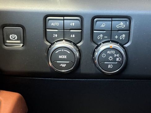 New 2026 GMC Sierra 3500 Denali Ultimate AWD/4WD image 31