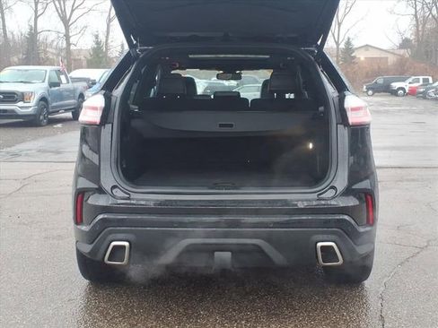 Used 2022 Ford Edge ST w/ Equipment Group 401A image 9