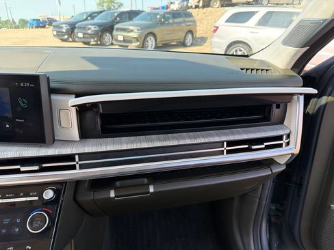 Used 2025 Hyundai Santa Fe Calligraphy AWD/4WD image 28