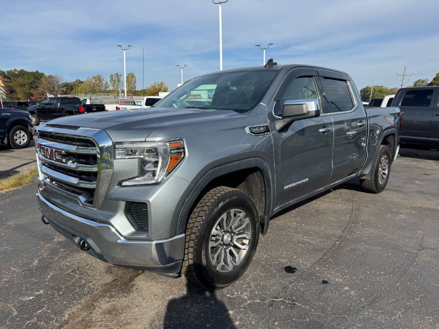 Used 2019 GMC Sierra 1500 SLE w/ X31 Off-Road Package AWD/4WD image 1