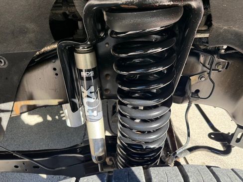 Used 2014 Ford F250 Lariat w/ Chrome Package image 22