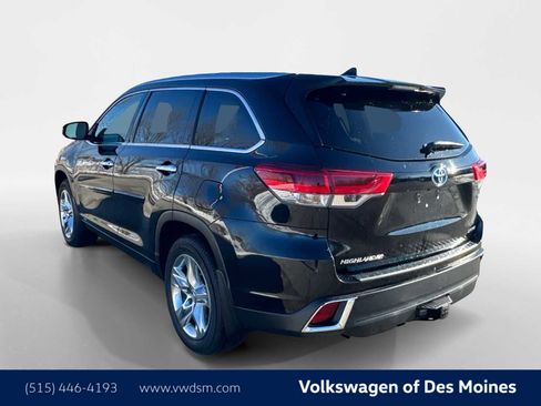 Used 2018 Toyota Highlander Limited image 4