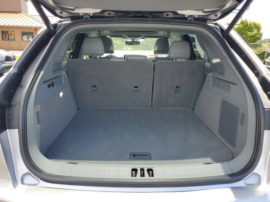 Used 2022 Lincoln Nautilus Reserve FWD image 32