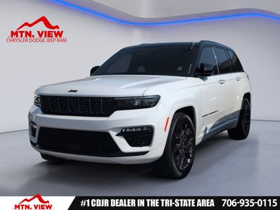 Used 2025 Jeep Grand Cherokee Summit w/ Obsidian Package