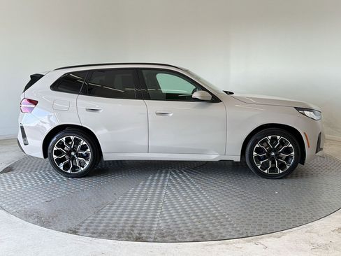 New 2026 BMW X3 xDrive30 w/ M Sport Package AWD/4WD image 8