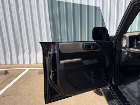 Used 2022 Ford Bronco Wildtrak AWD/4WD image 22