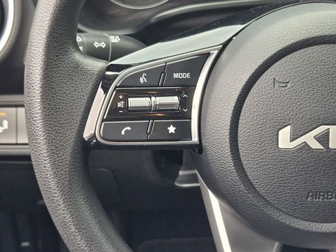 Used 2024 Kia Forte LXS w/ LXS Technology Package FWD image 25