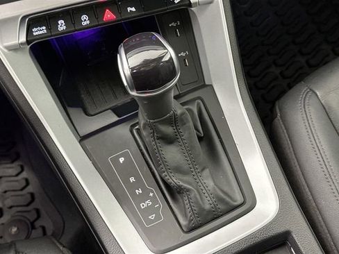 Used 2022 Audi Q3 2.0T Premium Plus image 15