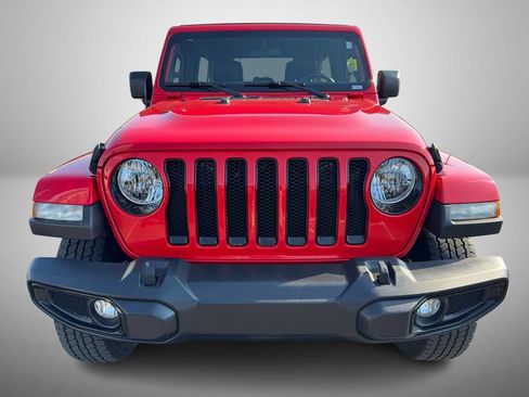 Used 2021 Jeep Wrangler Unlimited Sahara AWD/4WD image 9