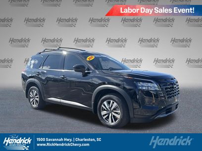 Used 2026 Nissan Pathfinder SL