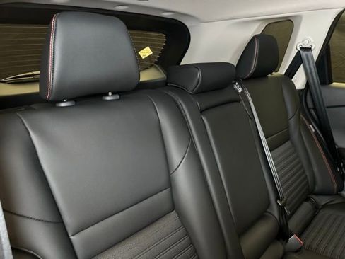 New 2026 Nissan Rogue SV AWD/4WD image 18