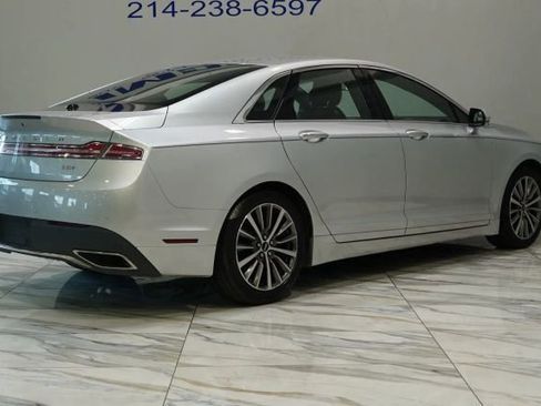 Used 2017 Lincoln MKZ Select w/ Climate Package FWD image 7