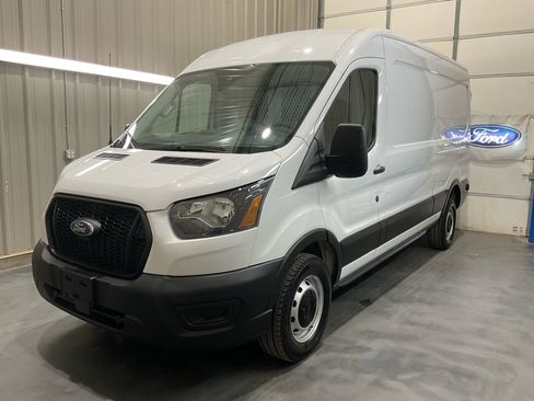 Used 2024 Ford Transit 250 148 Medium Roof w/ Load Area Protection Package image 3
