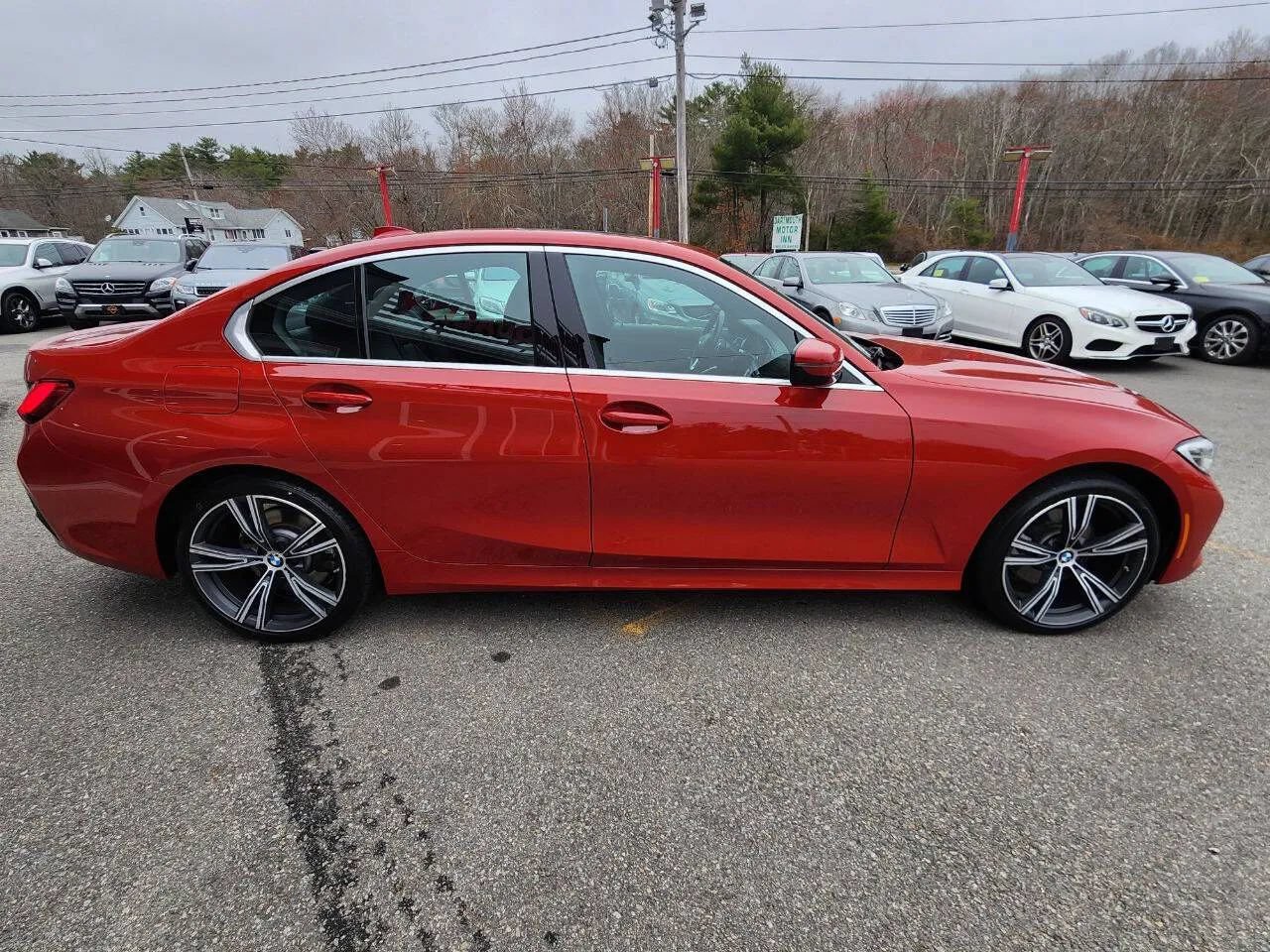 Used 2021 BMW 330i xDrive Sedan w/ Convenience Package AWD/4WD image 4
