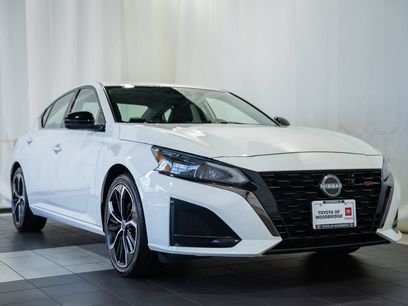 Used 2024 Nissan Altima 2.5 SR