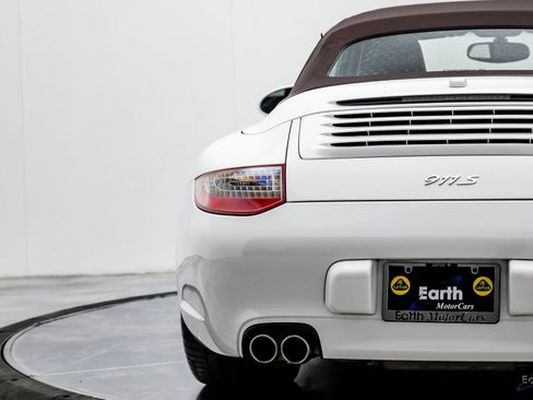 Used 2011 Porsche 911 Carrera S RWD image 18