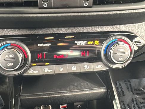 Used 2024 Kia Forte GT-Line image 25