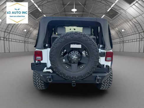 Used 2010 Jeep Wrangler Sport image 4